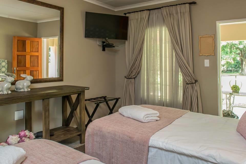 Welverdiend Guesthouse And Venue Piet Retief Exterior photo